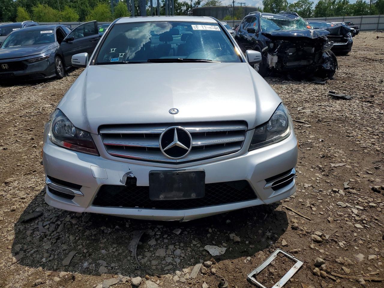 2012 Mercedes-Benz C 300 4Matic - Фото 5
