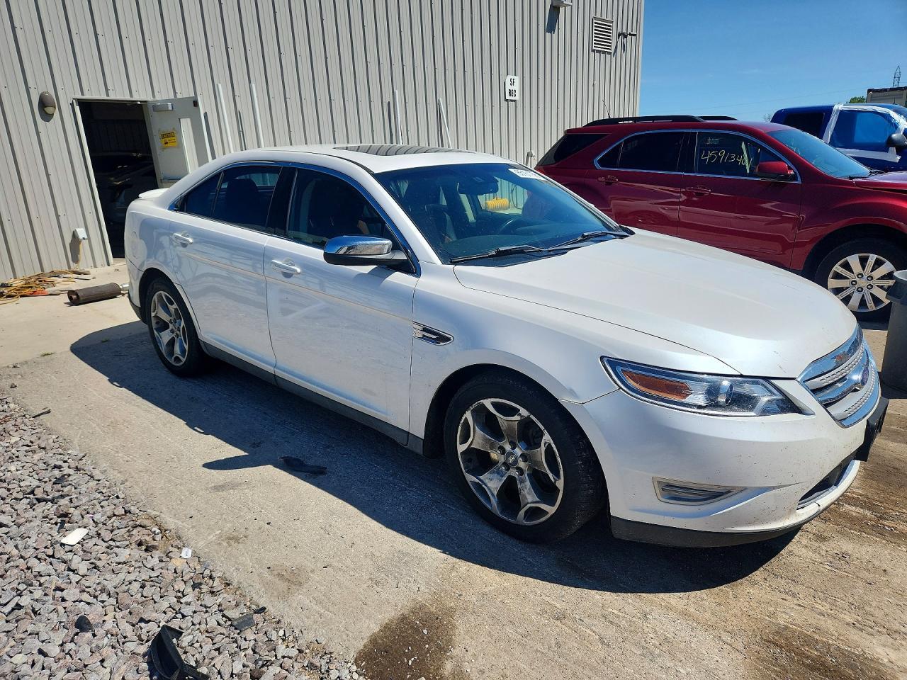 2011 Ford Taurus Sho - Image 4
