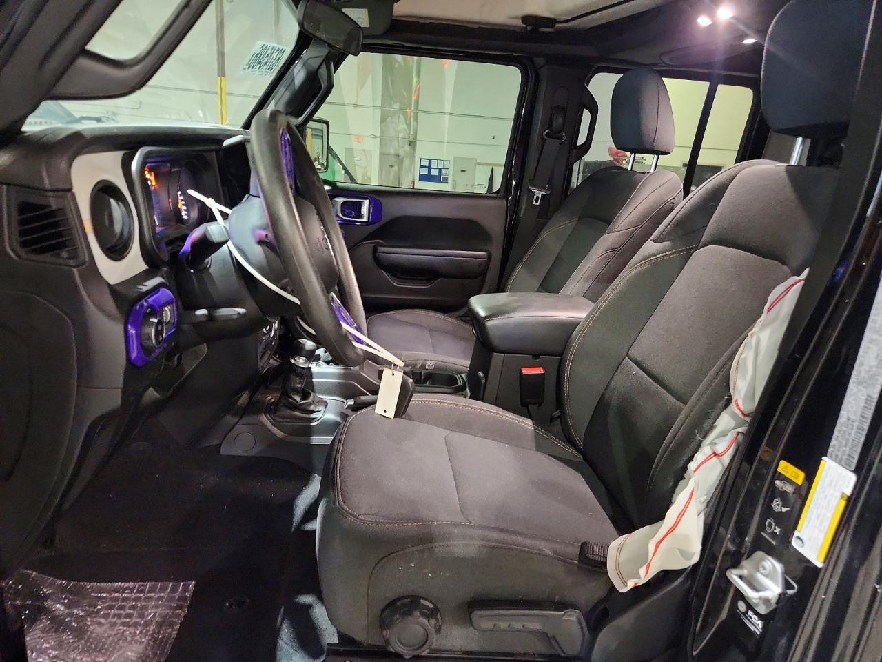 2024 Jeep Gladiator Sport - Image 7