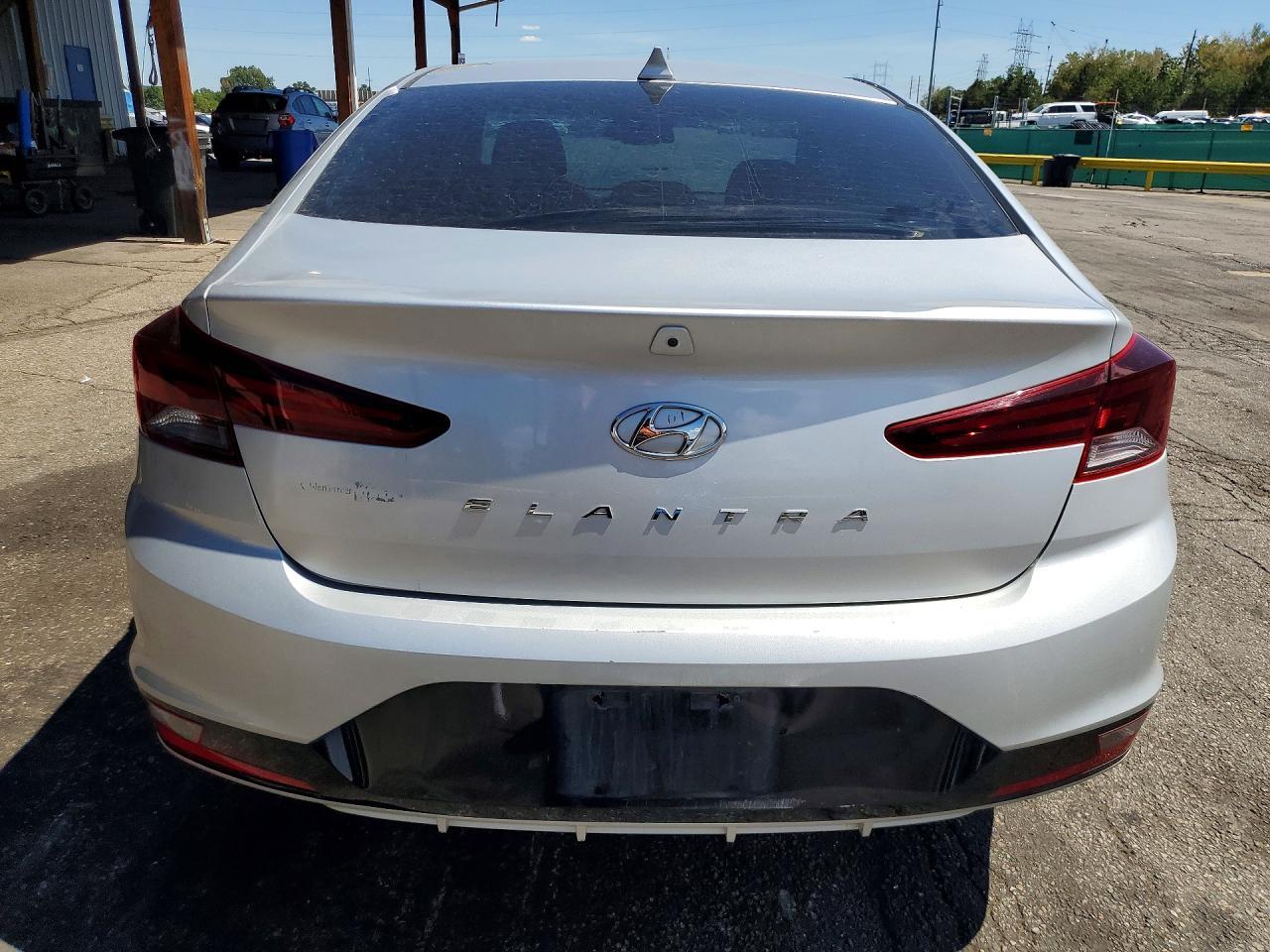2019 Hyundai Elantra Value Edition - Image 6
