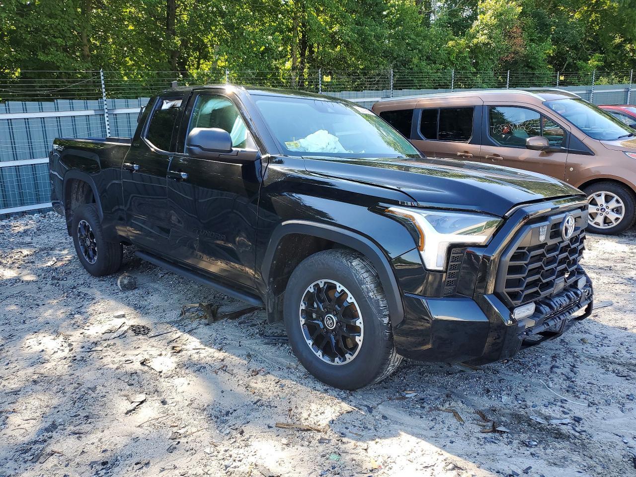2023 Toyota Tundra Sr5 - Image 4