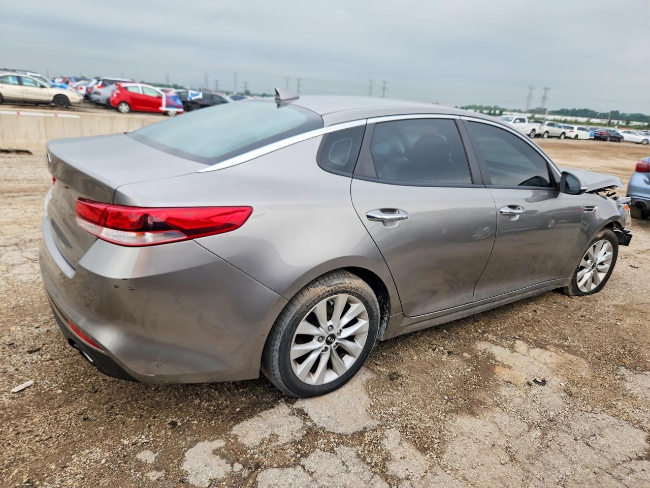 2017 Kia Optima Lx - Image 3