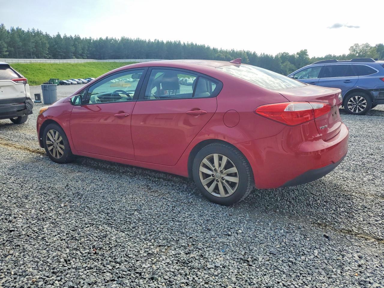 2014 Kia Forte Lx - Image 2
