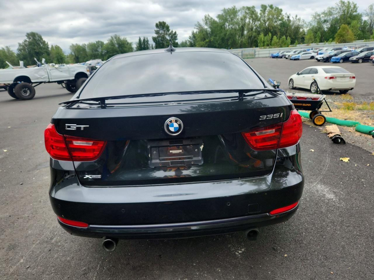 2014 BMW 335 Xigt - Фото 6