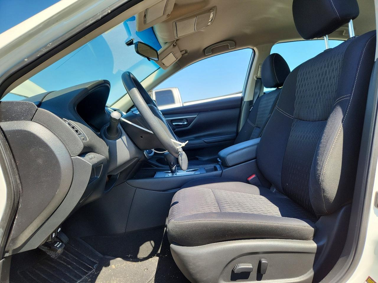 2017 Nissan Altima 2.5 S - Фото 7
