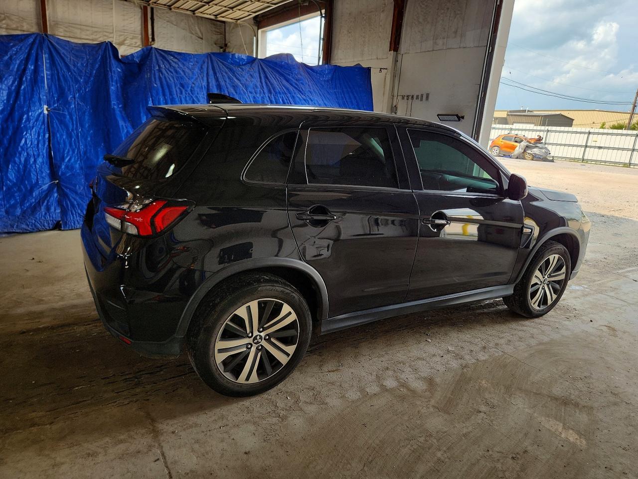 2021 Mitsubishi Outlander Sport Es - Image 3