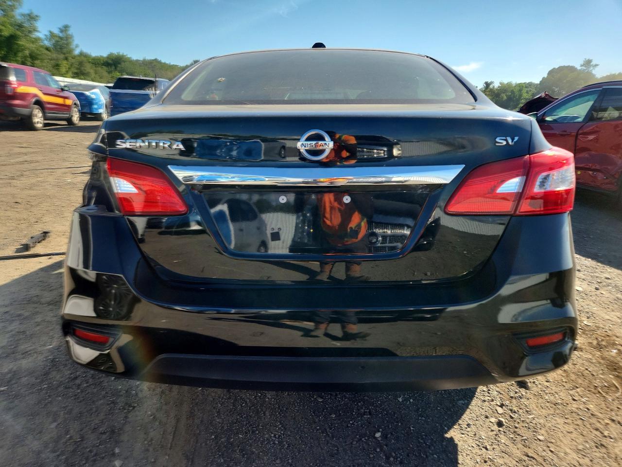 2019 Nissan Sentra Sv - Фото 6