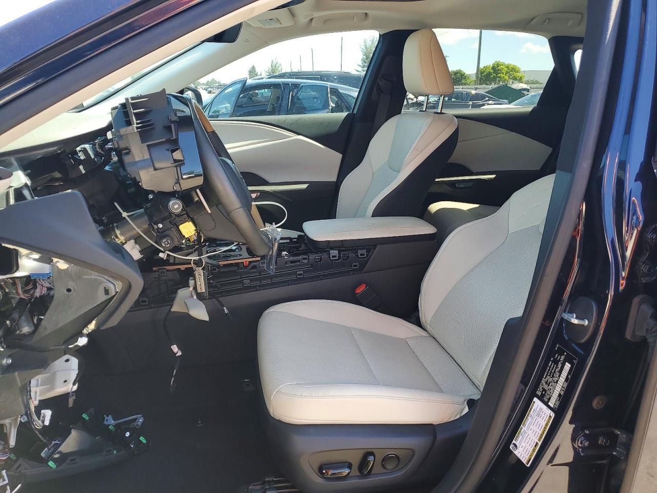 2023 Lexus Rx 350 Premium - Image 7