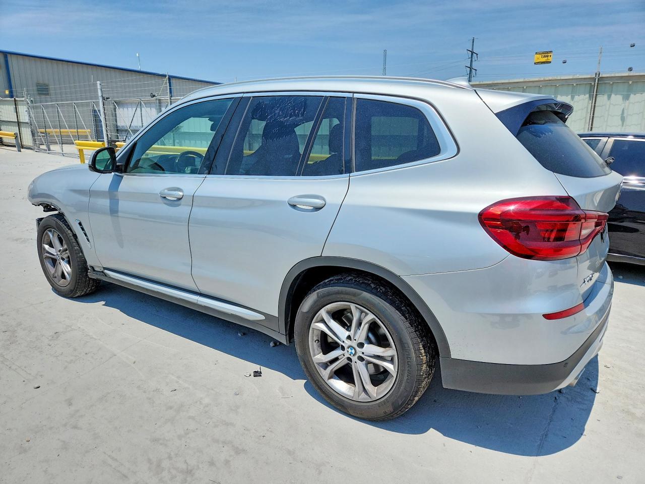 2021 BMW X3 Sdrive30I - Фото 2