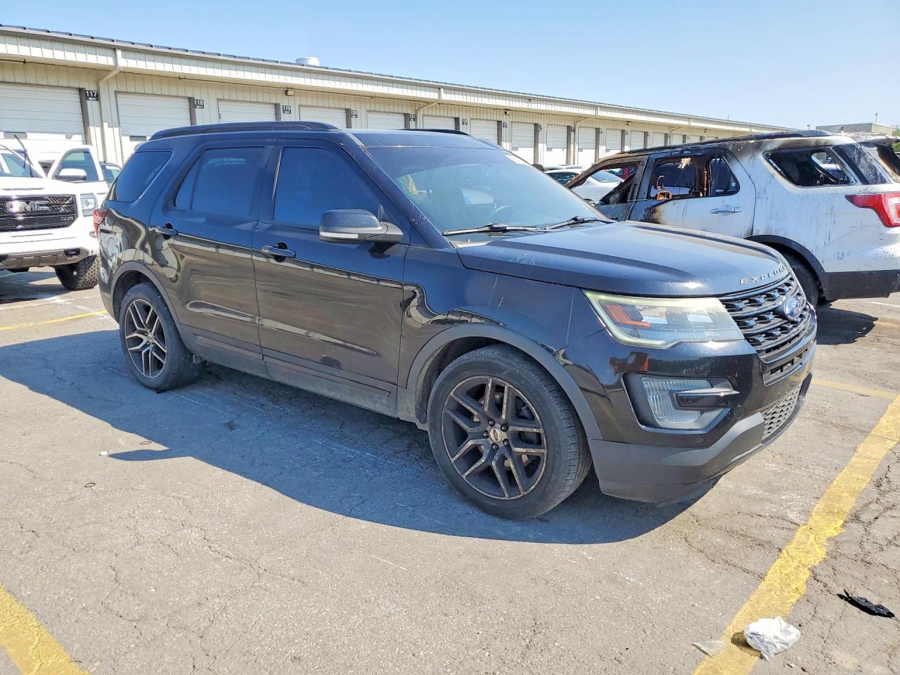 2017 Ford Explorer Sport - Фото 4