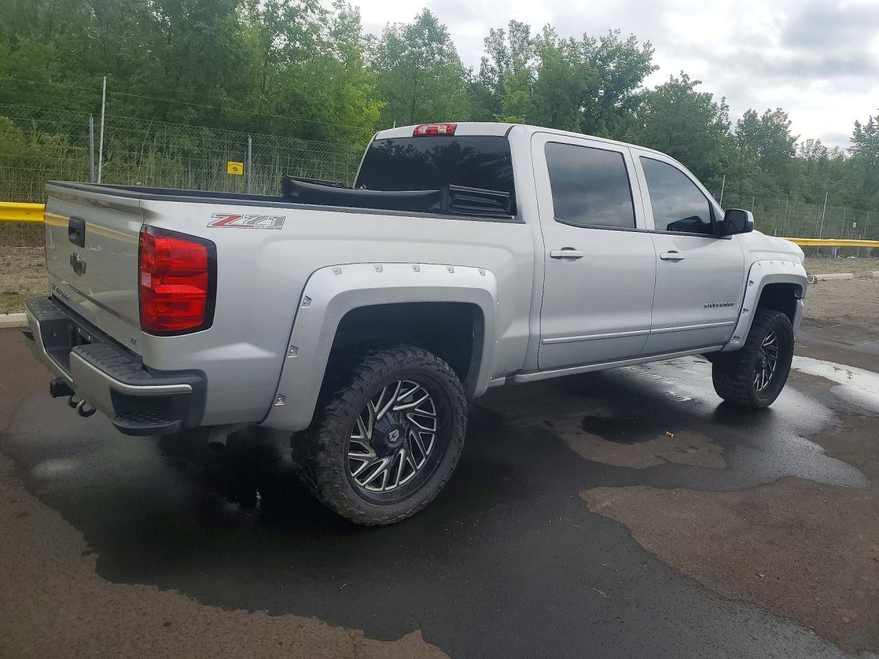 2017 Chevrolet Silverado K1500 Lt - Фото 3