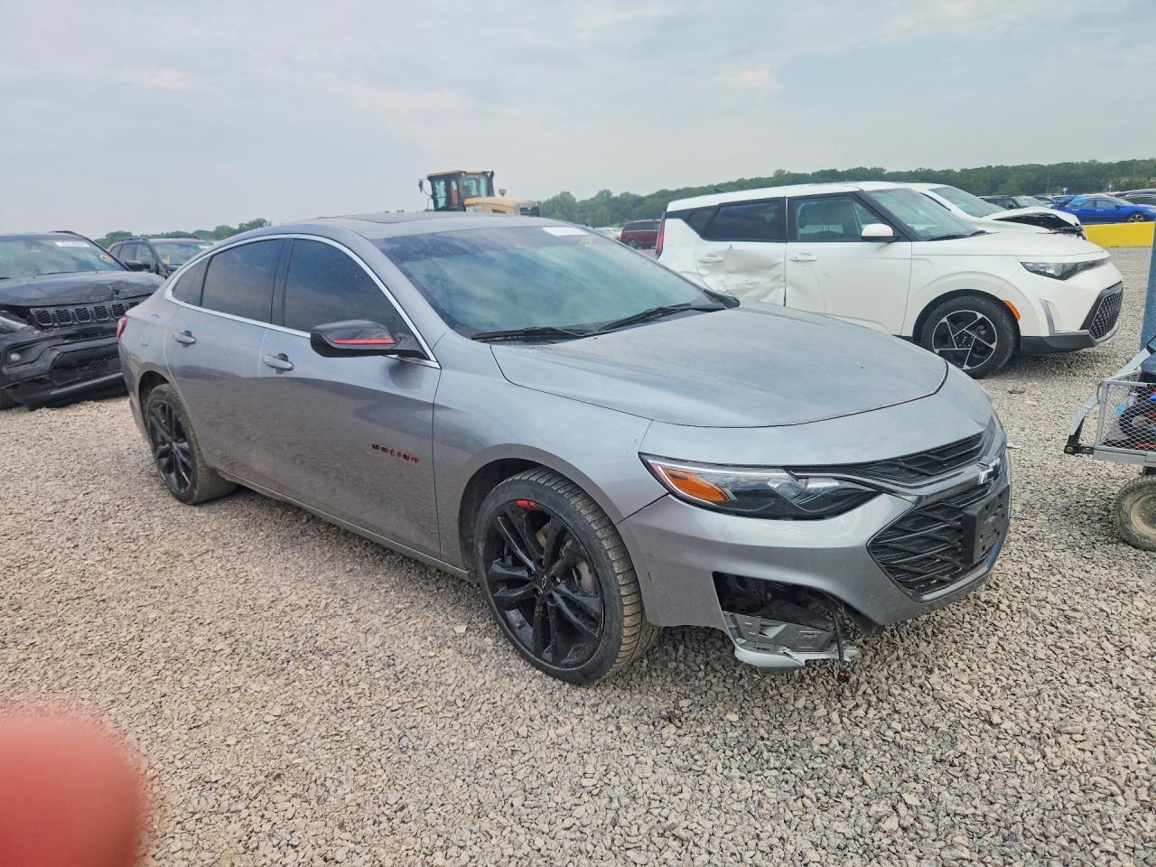 2025 Chevrolet Malibu Lt - Фото 4