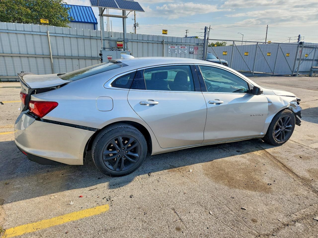 2018 Chevrolet Malibu Lt - Фото 3