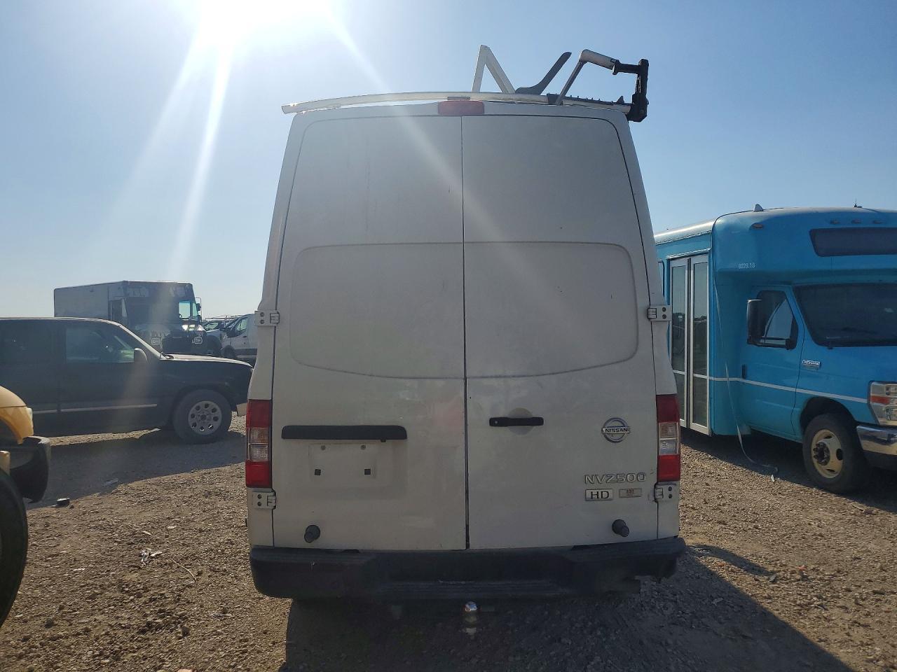 2016 Nissan Nv2500 Delivery Van - Фото 6