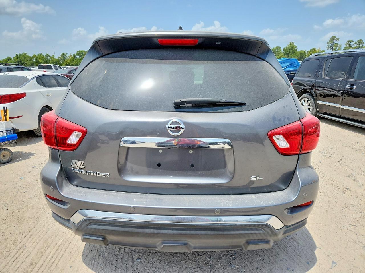 2017 Nissan Pathfinder Sl - Фото 6