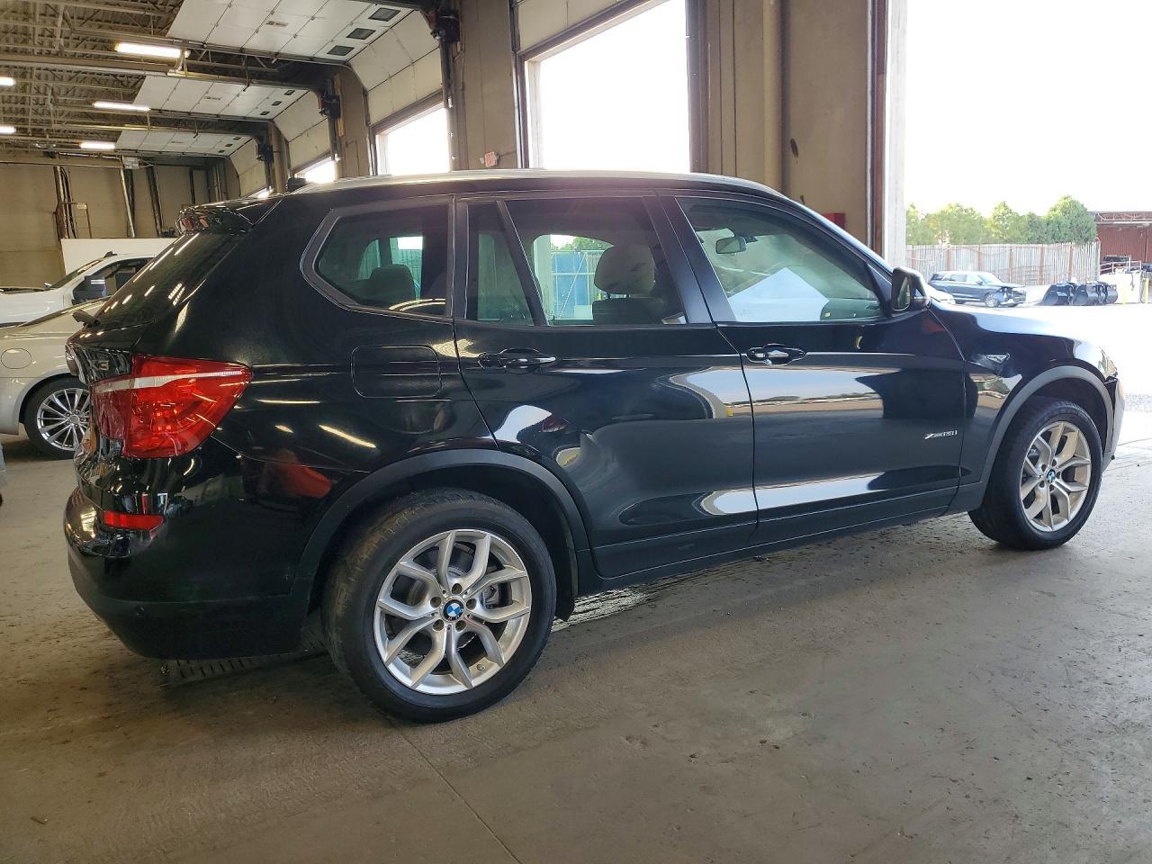 2017 BMW X3 xDrive28I - Image 3
