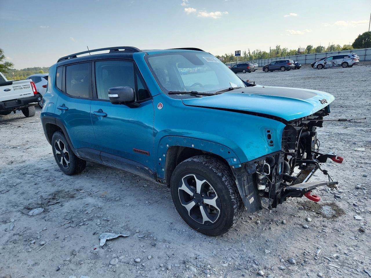 2020 Jeep Renegade Trailhawk - Image 4