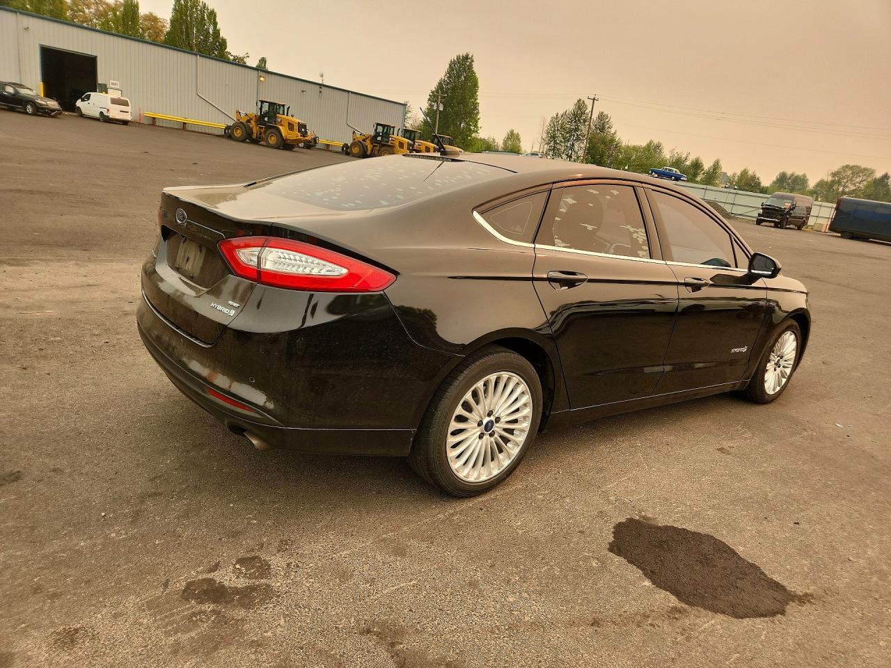 2016 Ford Fusion Se Hybrid - Image 3