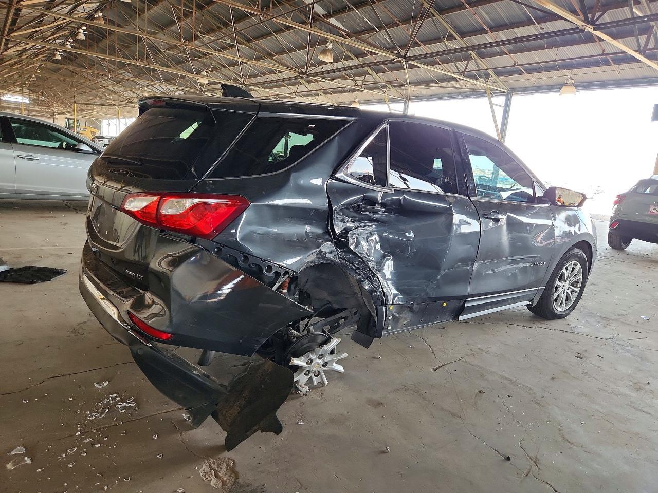 2019 Chevrolet Equinox Lt - Image 3