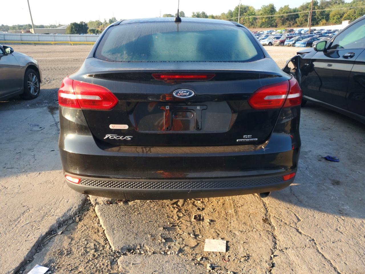 2016 Ford Focus Se - Фото 6