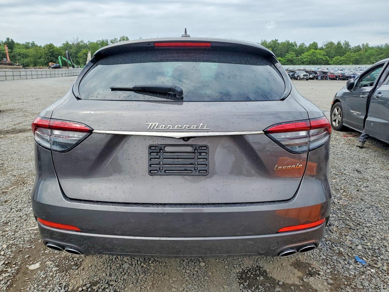 2024 Maserati Levante Modena - Image 6