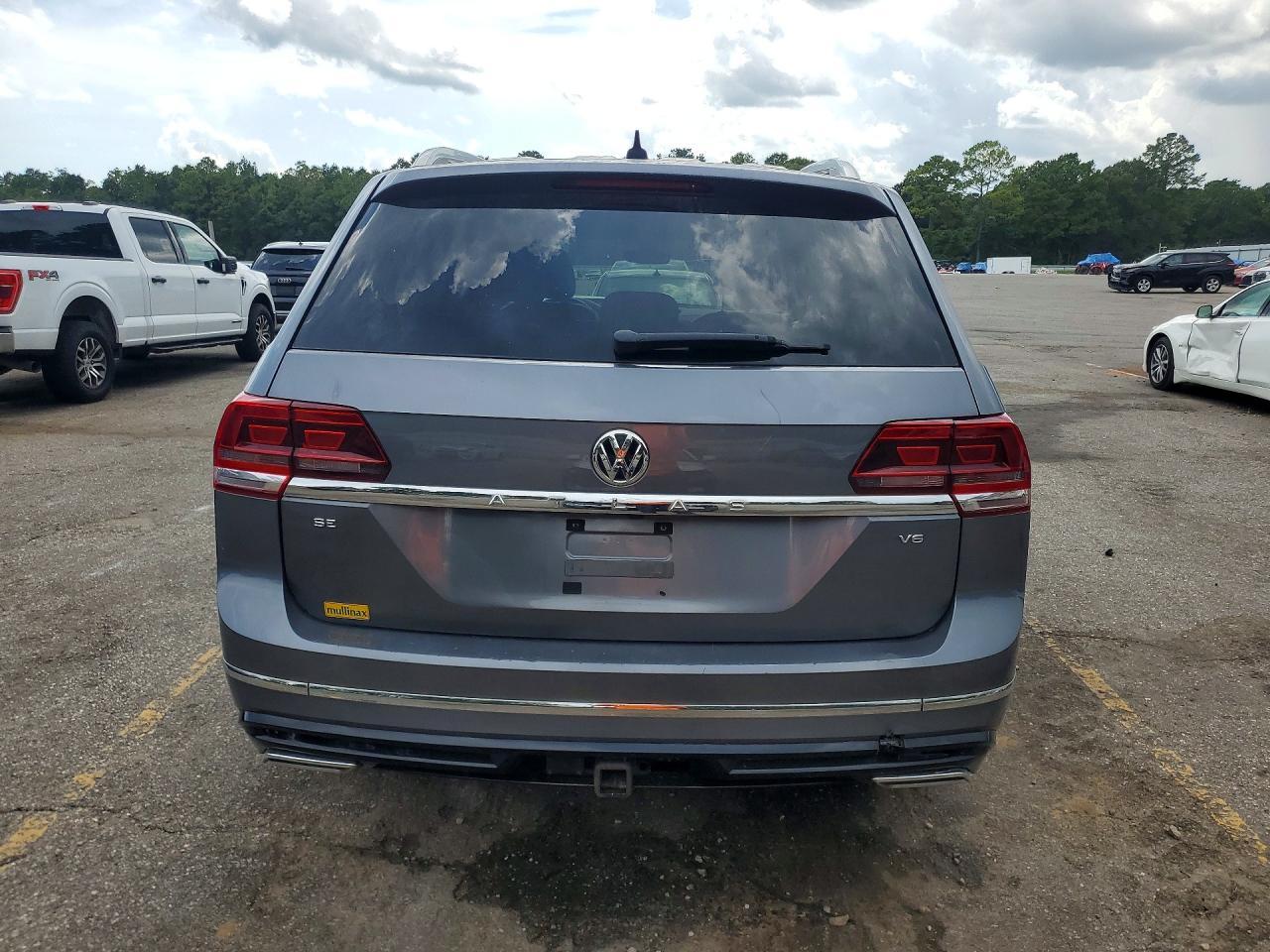2019 Volkswagen Atlas Se - Фото 6