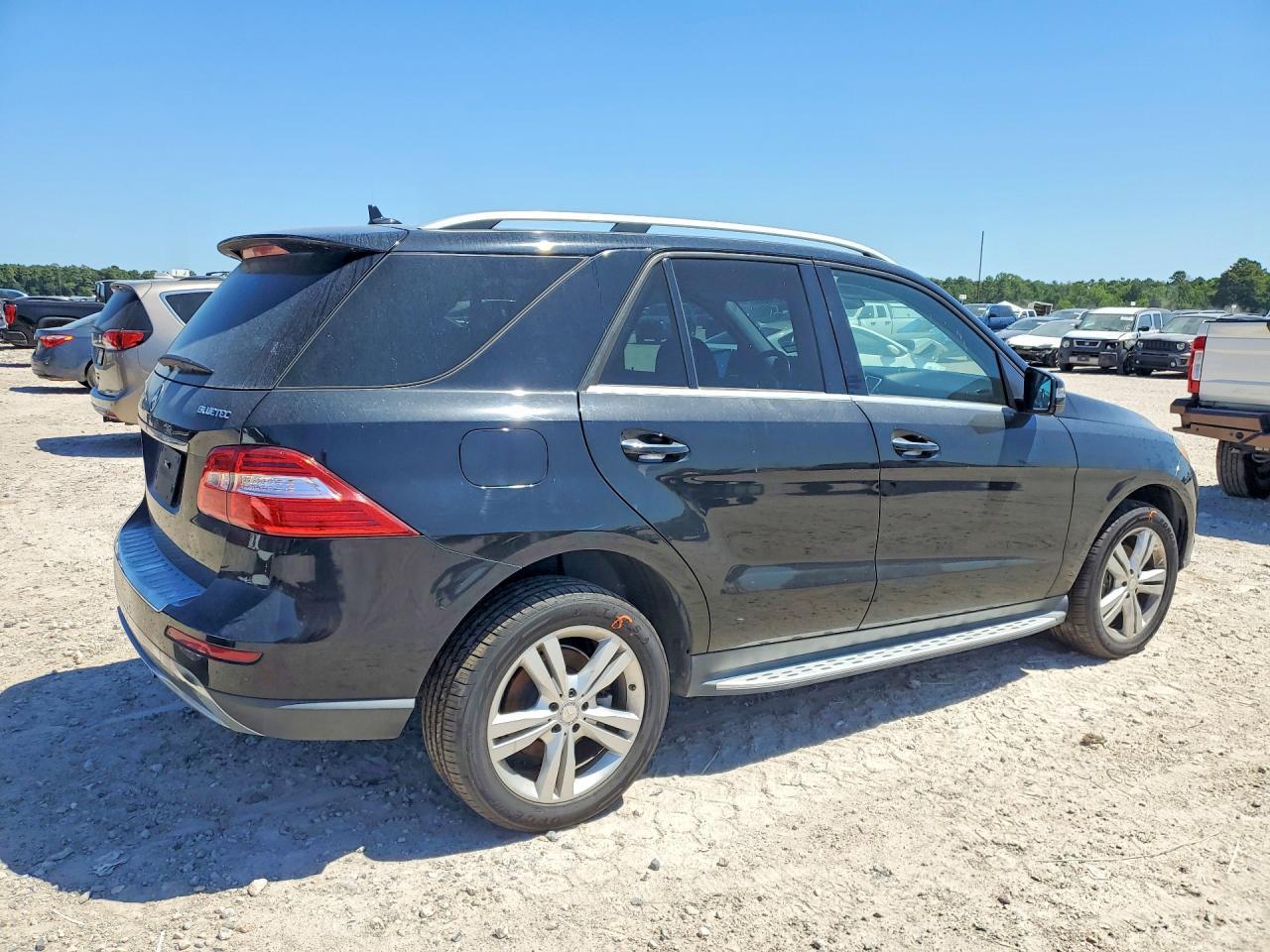 2015 Mercedes-Benz Ml - Фото 3