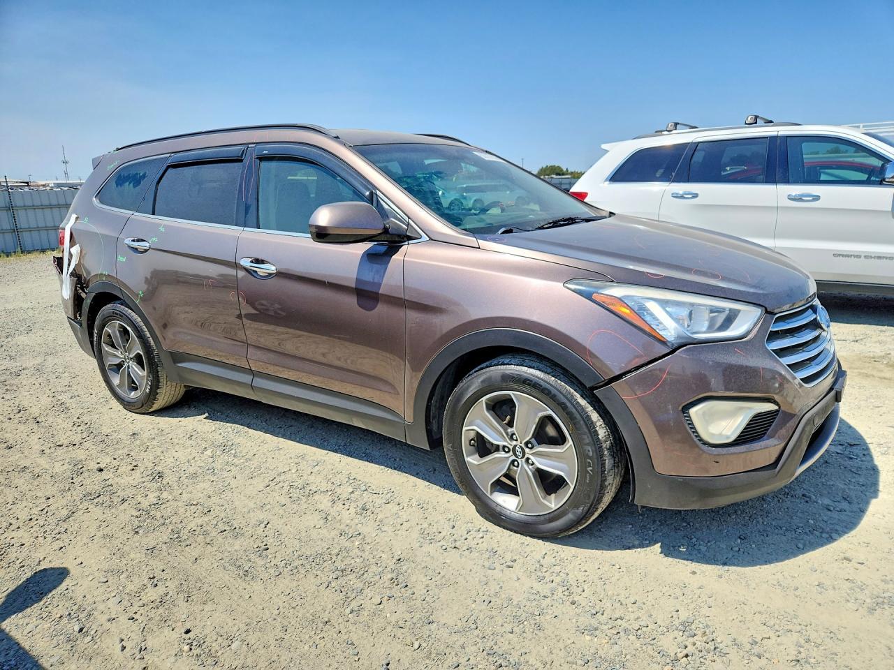 2015 Hyundai Santa Fe Gls - Image 4