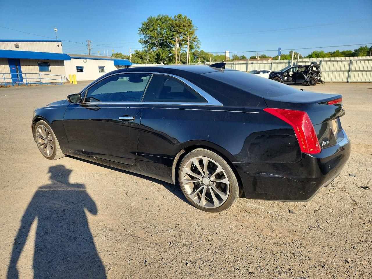 2015 Cadillac Ats Luxury - Image 2