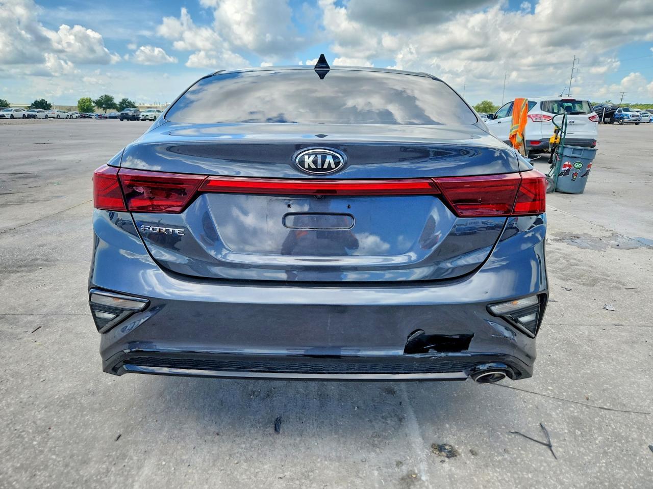 2021 Kia Forte Lxs - Фото 6