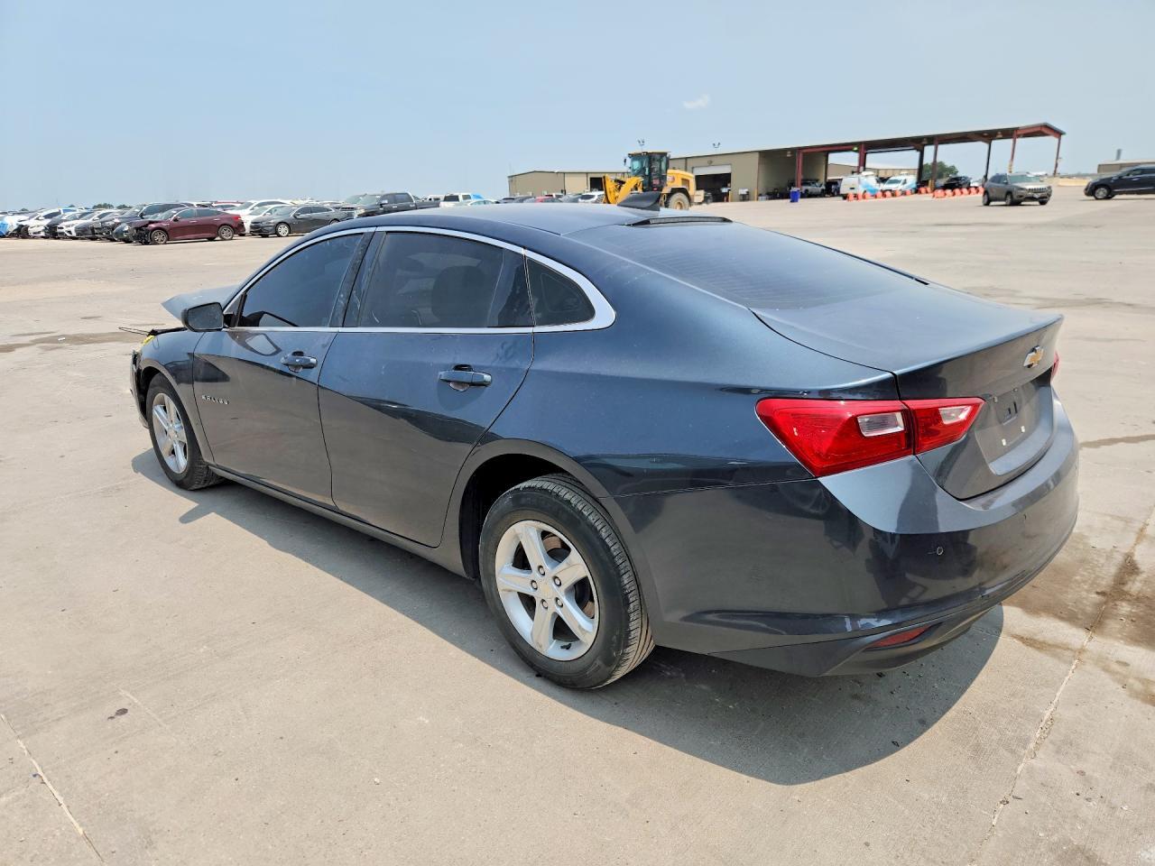 2019 Chevrolet Malibu Ls - Image 2