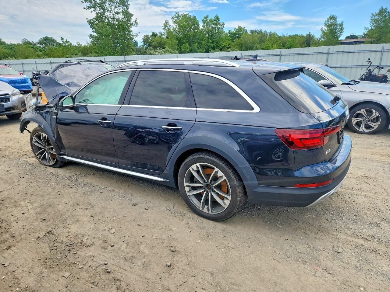 2018 Audi A4 Allroad Premium - Фото 2