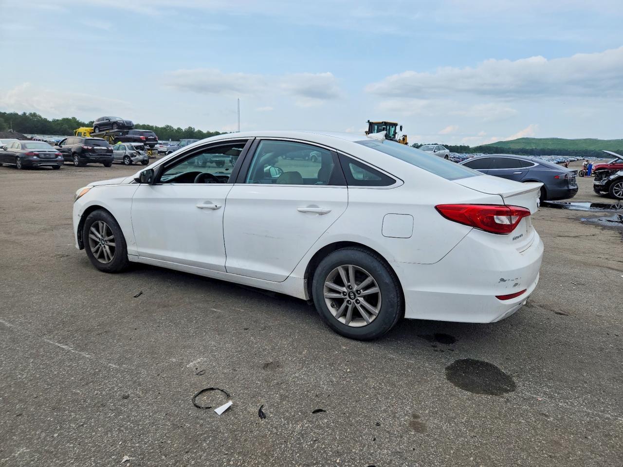 2015 Hyundai Sonata Se - Фото 2