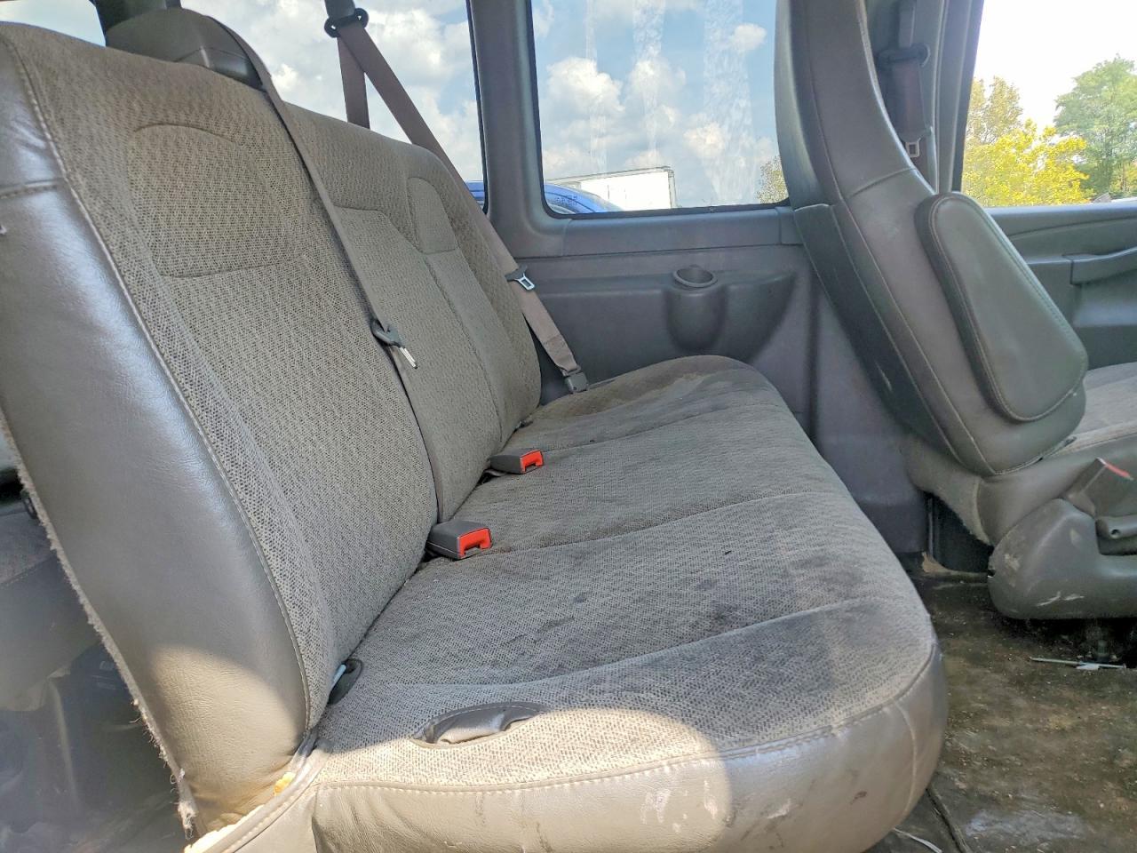 2020 Chevrolet Express G3500 Lt - Фото 6
