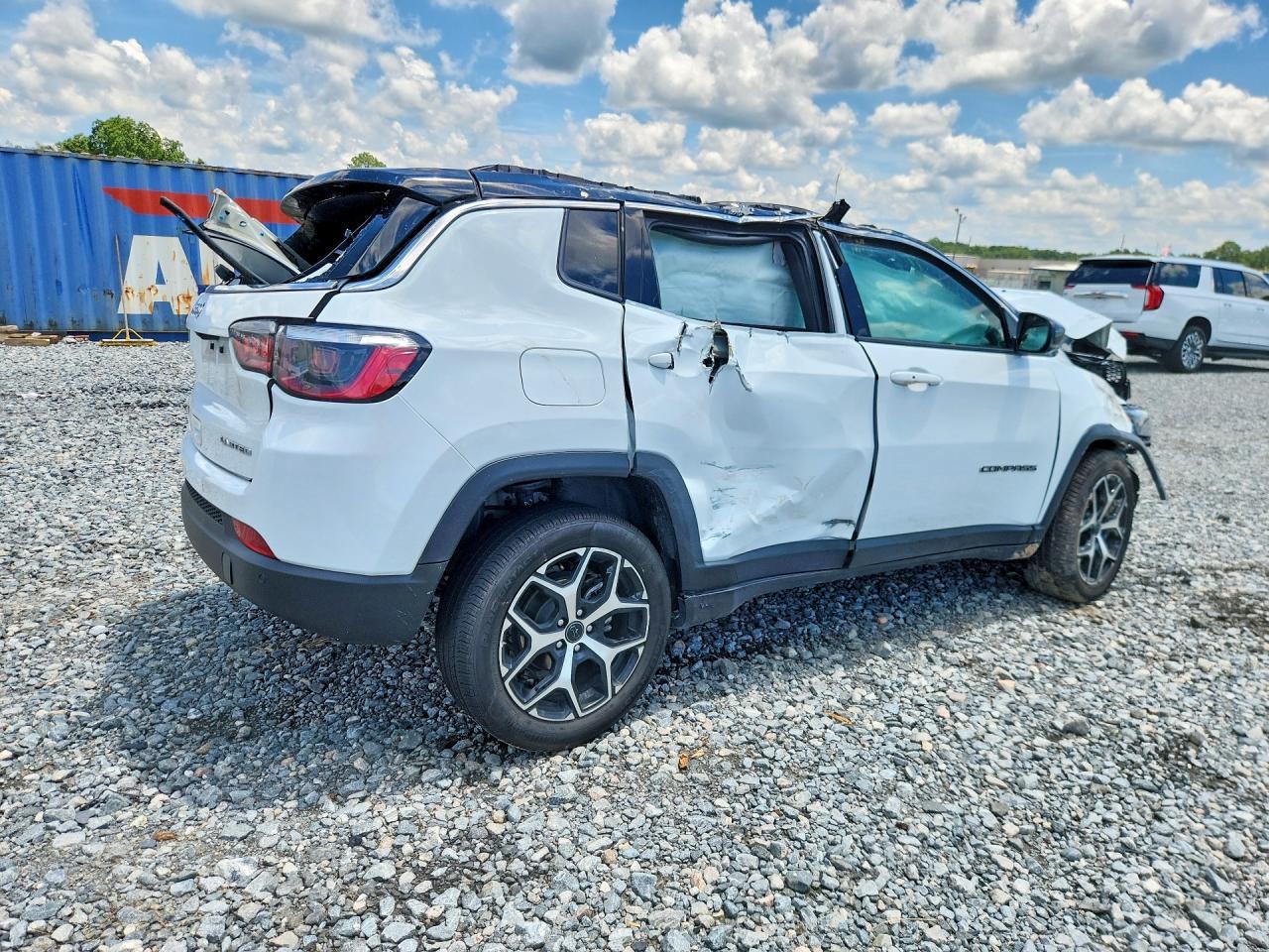2025 Jeep Compass Limited - Image 3