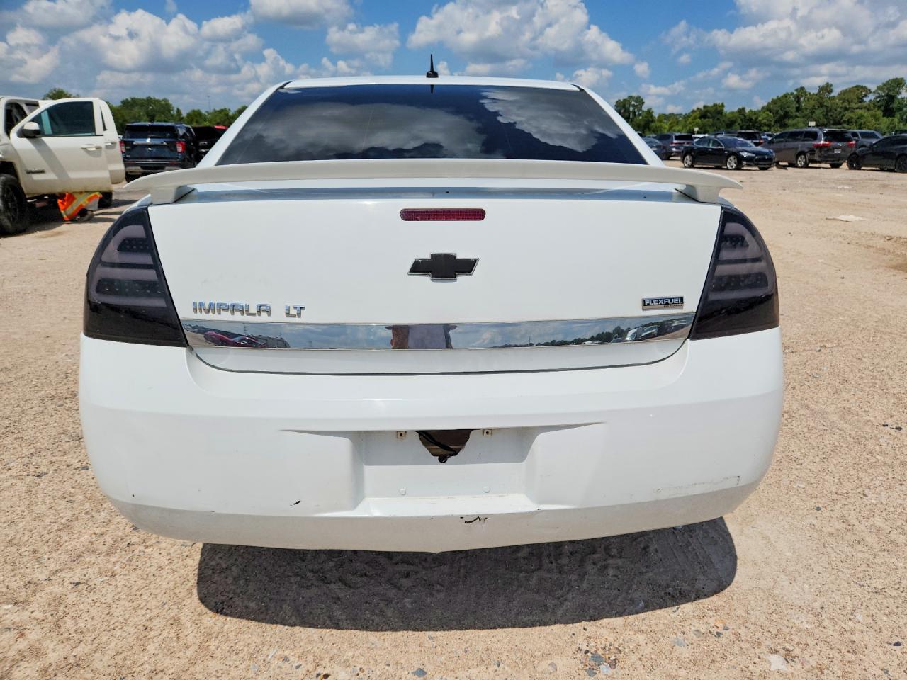 2011 Chevrolet Impala Lt - Image 6