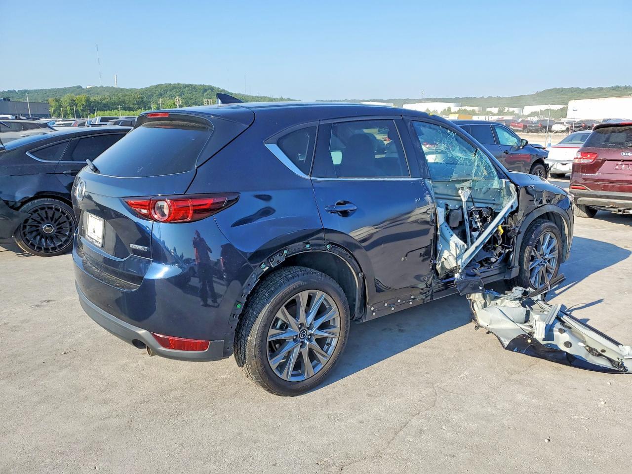 2021 Mazda Cx-5 Grand Touring - Фото 3