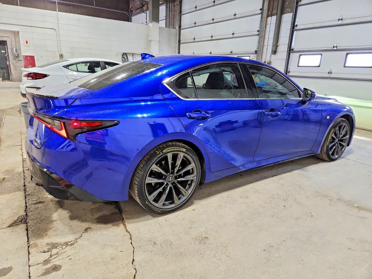 2023 Lexus Is 350 F Sport - Фото 3
