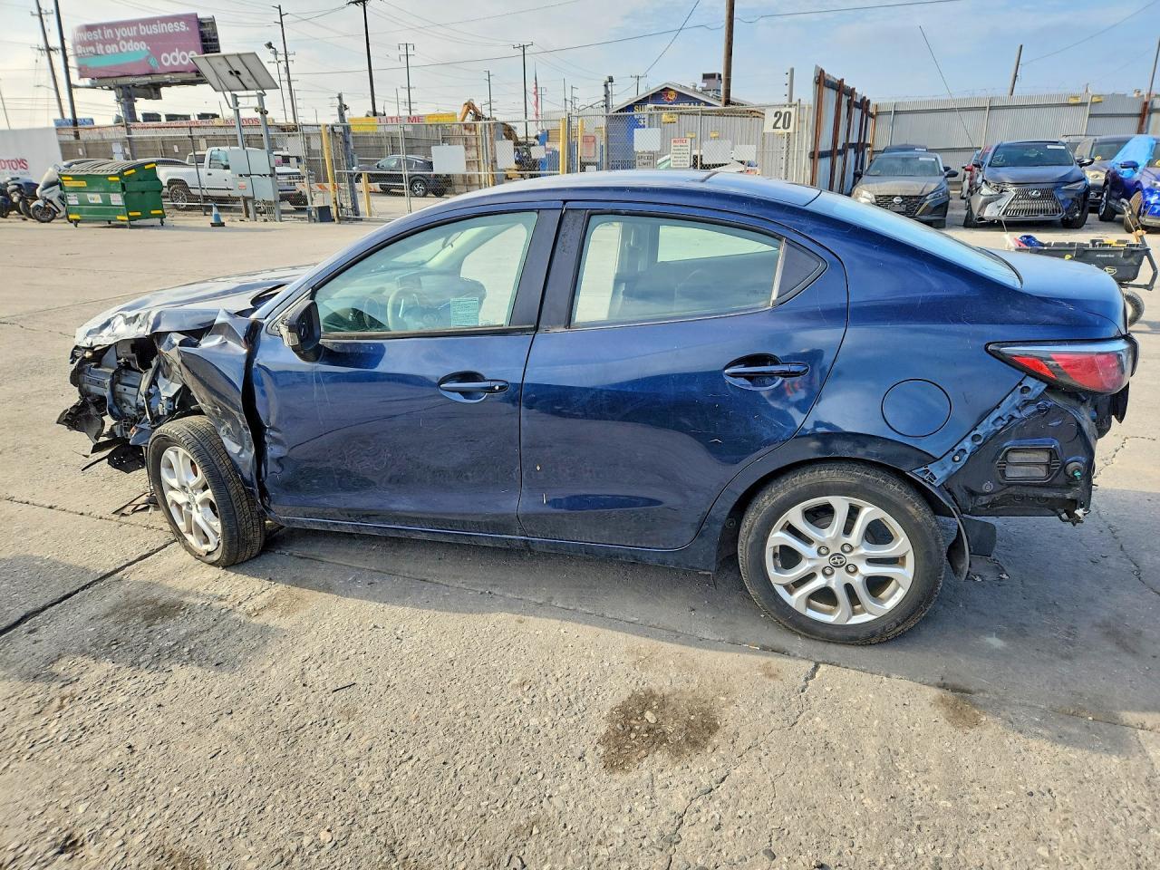 2016 Scion Ia Base - Фото 2
