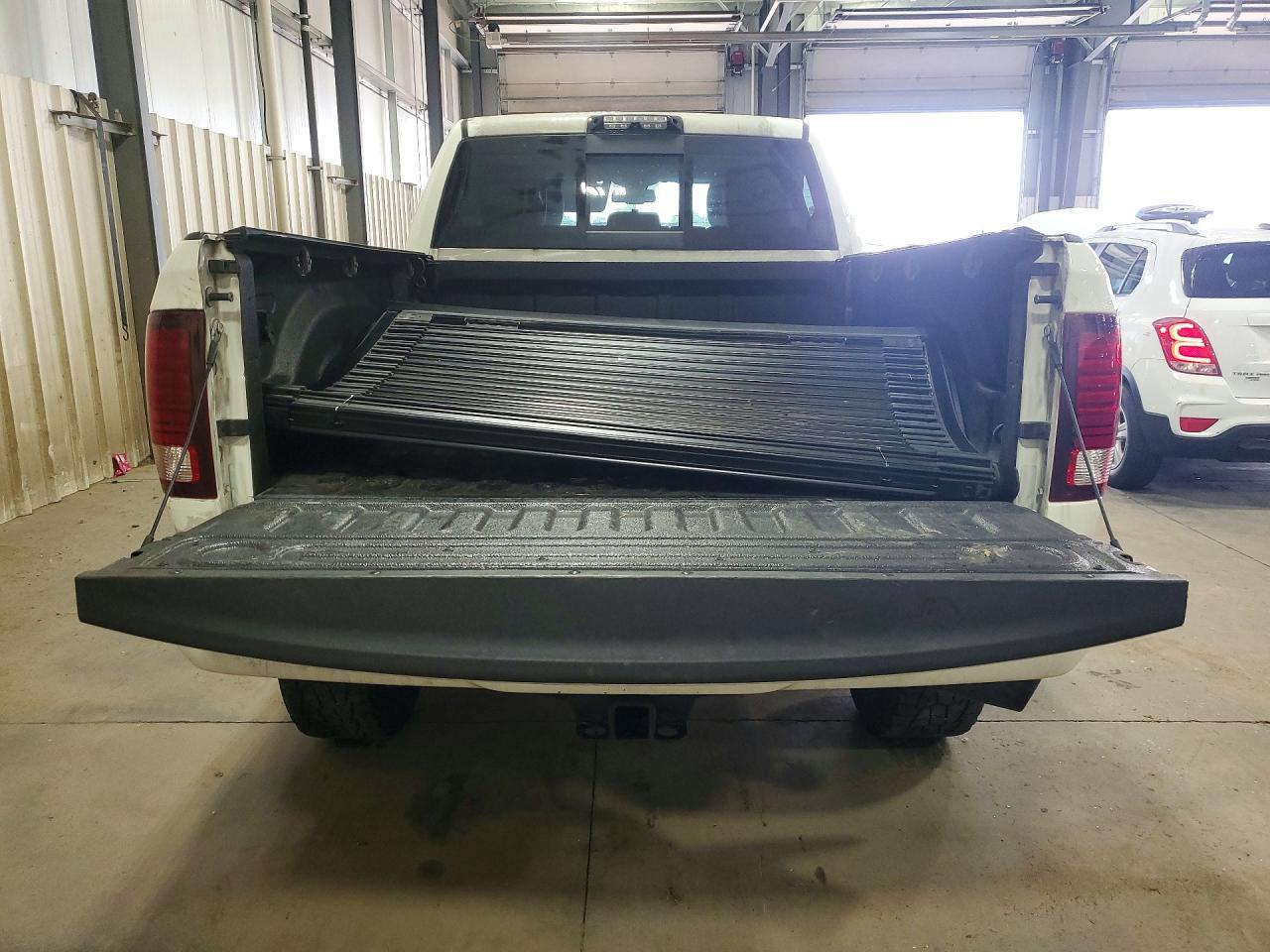 2018 Ram 2500 Laramie - Image 6