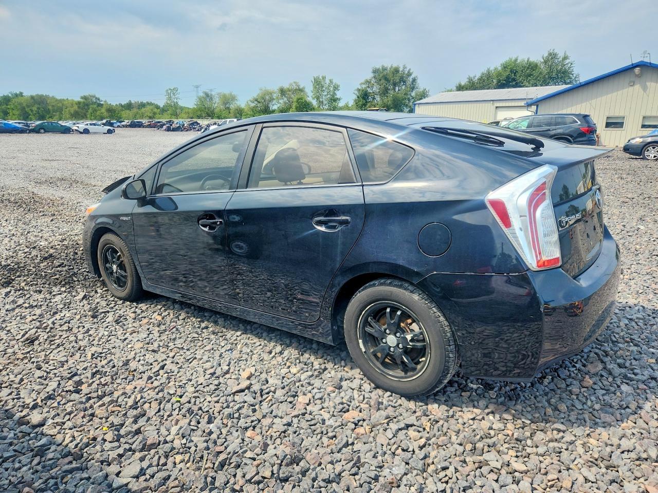 2014 Toyota Prius Four - Фото 2