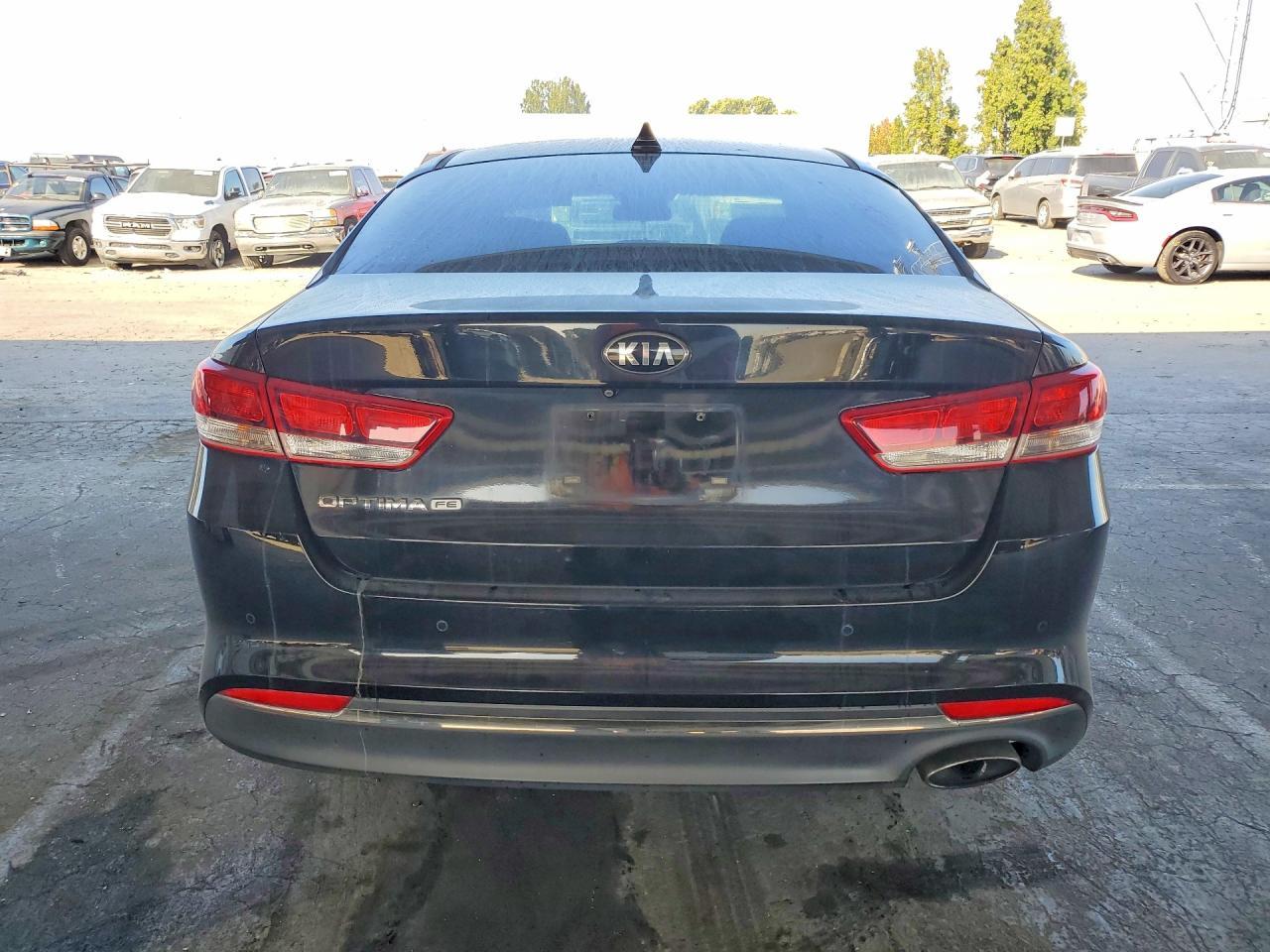2017 Kia Optima Lx - Image 6