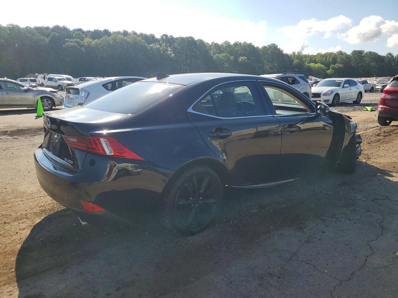 2015 Lexus Is 250 - Image 3