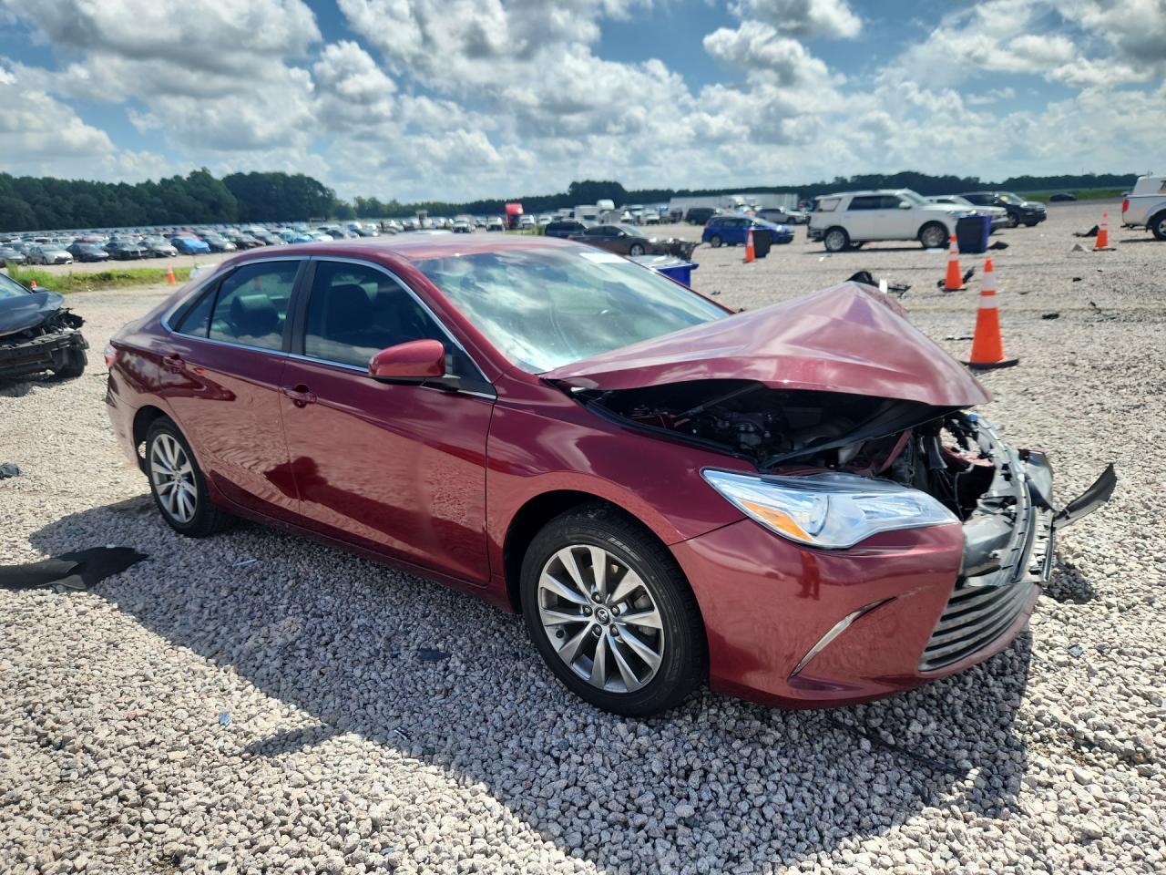 2016 Toyota Camry Xle - Фото 4