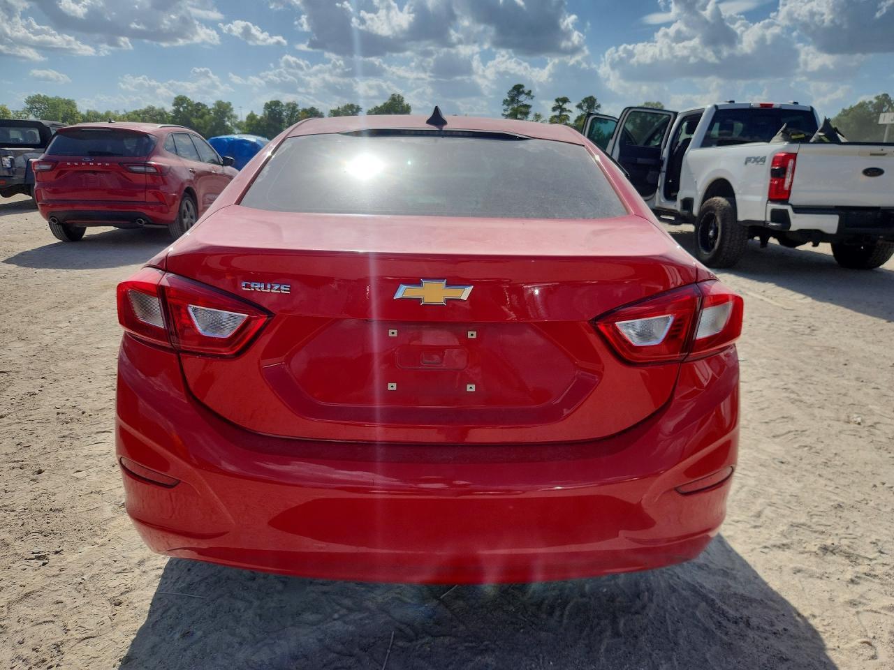 2019 Chevrolet Cruze - Image 6
