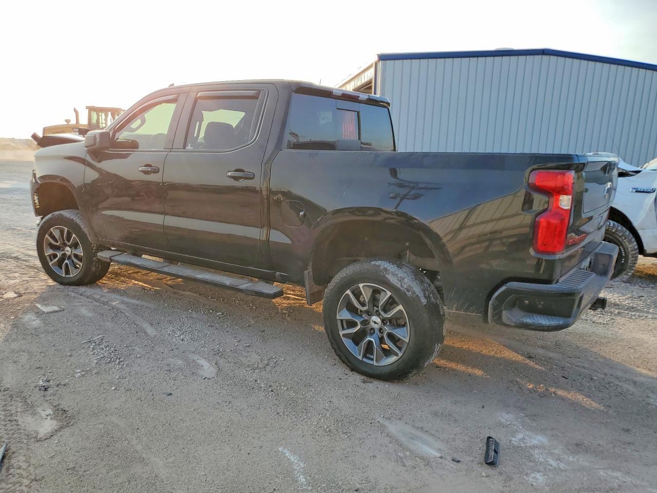 2022 Chevrolet Silverado K1500 Rst - Image 2