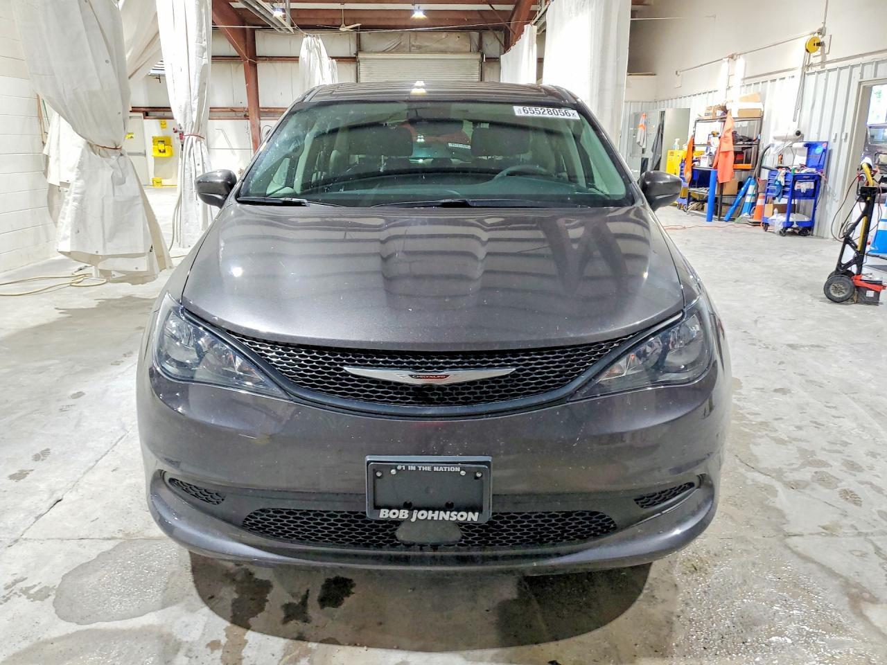 2023 Chrysler Voyager Lx - Фото 5
