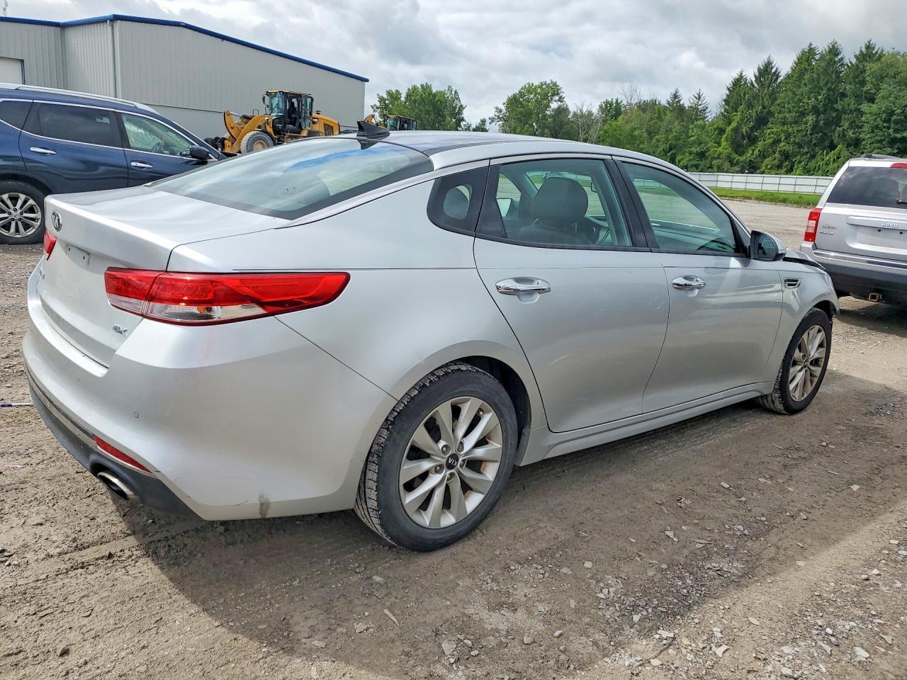 2018 Kia Optima Ex - Фото 3