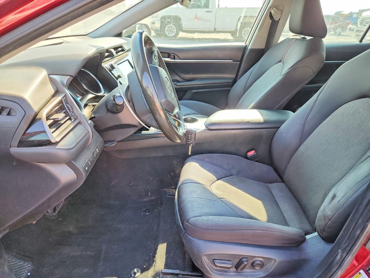 2019 Toyota Camry Le - Image 7