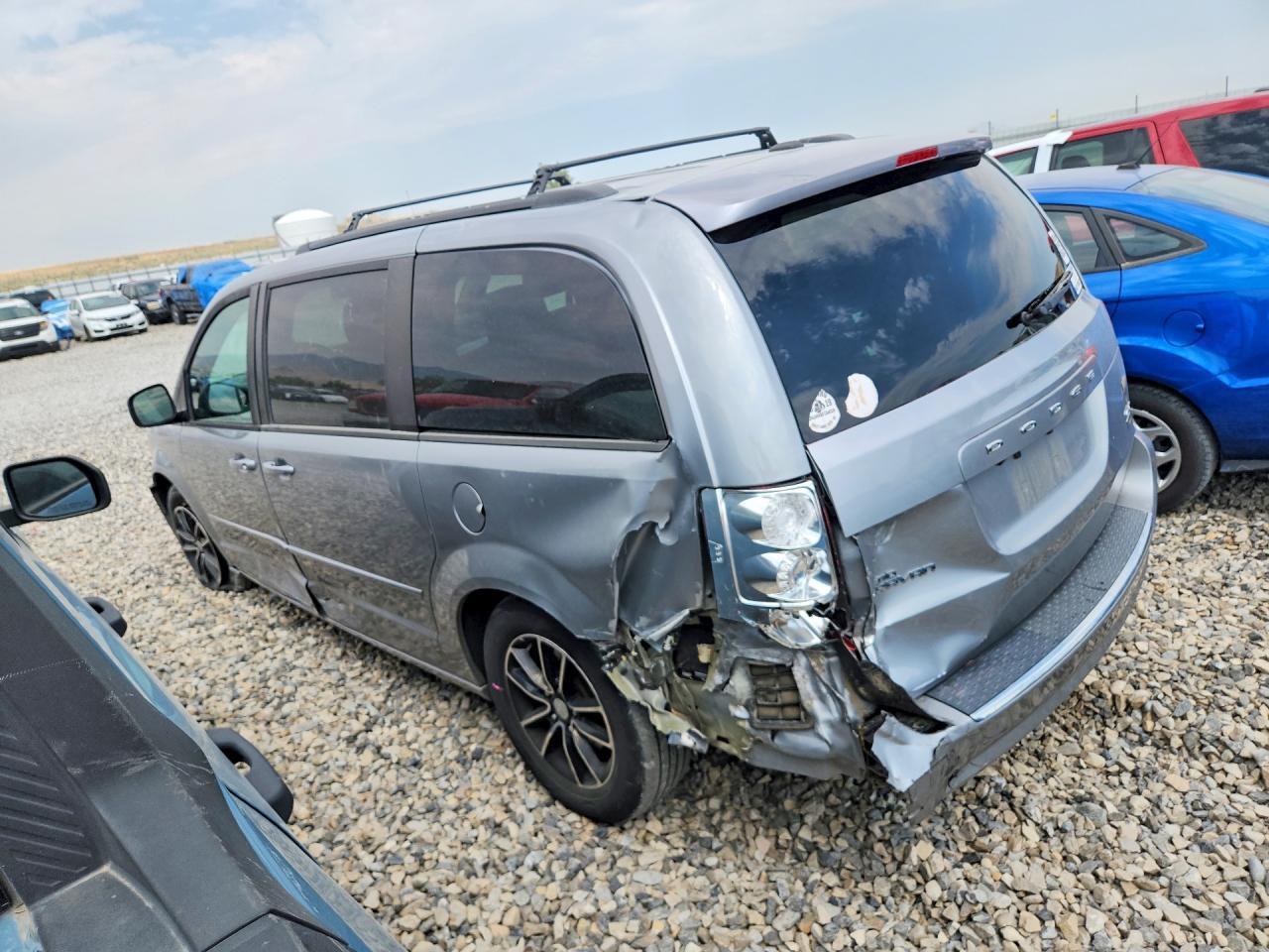 2017 Dodge Grand Caravan Gt - Фото 2